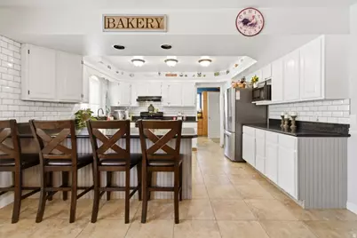 395 E 300 S, Gunnison, UT 84634 - Photo 5