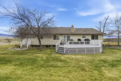 395 E 300 S, Gunnison, UT 84634 - Photo 43