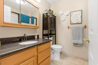 395 E 300 S, Gunnison, UT 84634 - Photo 15