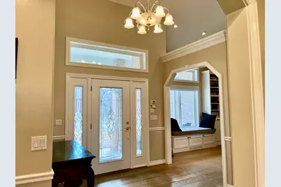 1644 E Wasatch Dr, Ogden, UT 84403 - Photo 3