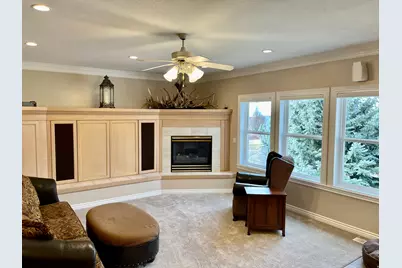 1644 E Wasatch Dr, Ogden, UT 84403 - Photo 7