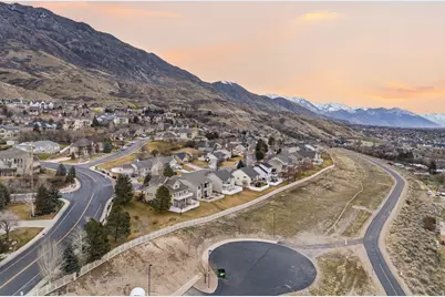 8987 N Cottage Canyon Dr, Cedar Hills, UT 84062 - Photo 35