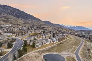 8987 N Cottage Cyn Dr, Cedar Hills, UT 84062 - Photo 35