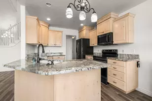 8987 N Cottage Cyn Dr, Cedar Hills, UT 84062 - Photo 13