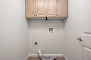 8987 N Cottage Cyn Dr, Cedar Hills, UT 84062 - Photo 15