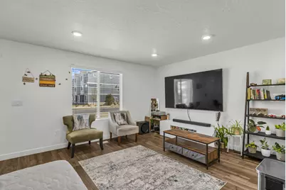 266 N Portside Ln, Saratoga Springs, UT 84045 - Photo 7