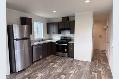 75 W 250 N #13, Clearfield, UT 84015 - Photo 3