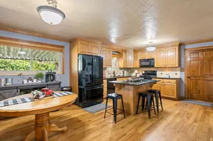 1541 E Blackhawk Dr S, Pleasant Grove, UT 84062 - Photo 5