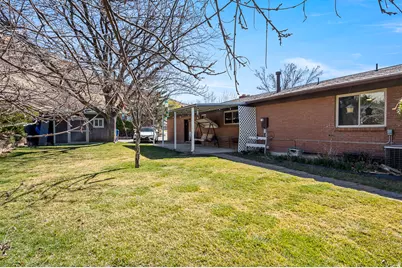 1541 E Blackhawk Dr S, Pleasant Grove, UT 84062 - Photo 17