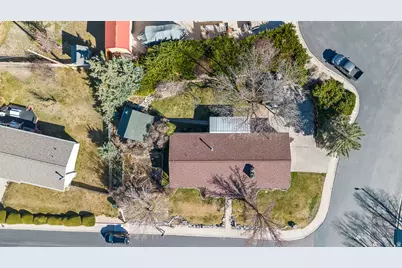 1541 E Blackhawk Dr S, Pleasant Grove, UT 84062 - Photo 35