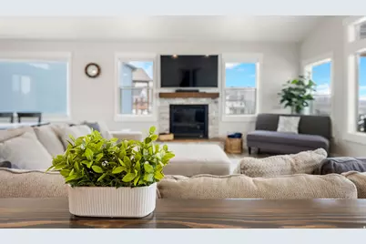 388 W Cricket Cir, Garden City, UT 84028 - Photo 17