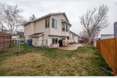 587 E Eastpointe Cir N, North Salt Lake, UT 84054 - Photo 29