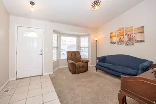 587 E Eastpointe Cir N, North Salt Lake, UT 84054 - Photo 7