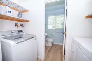 587 E Eastpointe Cir N, North Salt Lake, UT 84054 - Photo 25