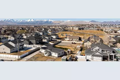 11010 S Lucas Ln, South Jordan, UT 84095 - Photo 7