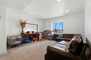 722 W Webb Rd, Draper, UT 84020 - Photo 27