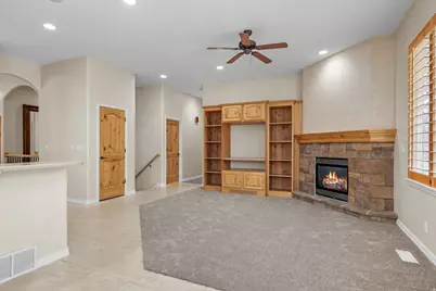 10596 S Pinyon Pines Ct W, South Jordan, UT 84095 - Photo 15