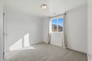 1218 N Moonlight Dr, Elk Ridge, UT 84651 - Photo 19