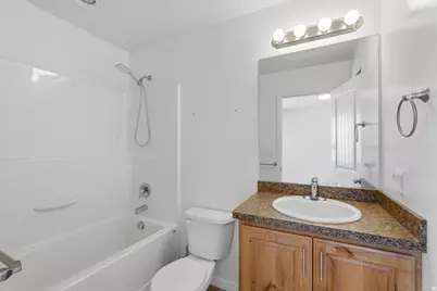 1218 N Moonlight Dr, Elk Ridge, UT 84651 - Photo 15