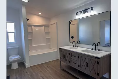 210 E 500 S, Gunnison, UT 84634 - Photo 23