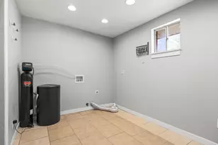 2378 W 5900 S, Roy, UT 84067 - Photo 17