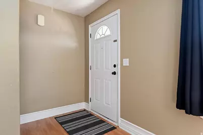 7065 N Cherokee St, Eagle Mountain, UT 84005 - Photo 9