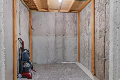 5778 N Parkview Dr, Stansbury Park, UT 84074 - Photo 29