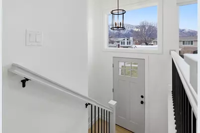 1469 E Winterwood Cir S, Sandy, UT 84092 - Photo 5