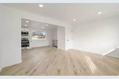 965 Amethyst St, Layton, UT 84041 - Photo 15