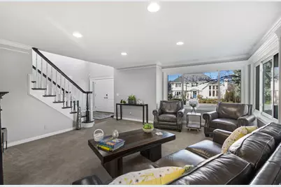 5155 S 2050 E, Holladay, UT 84117 - Photo 7