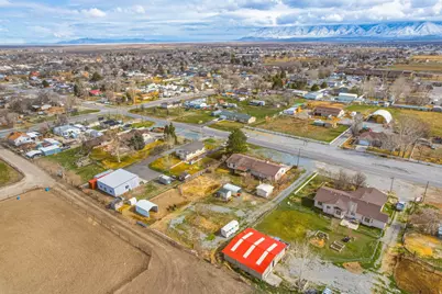 356 S Center St, Grantsville, UT 84029 - Photo 31