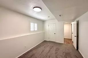 478 W 180 N, Clearfield, UT 84015 - Photo 21