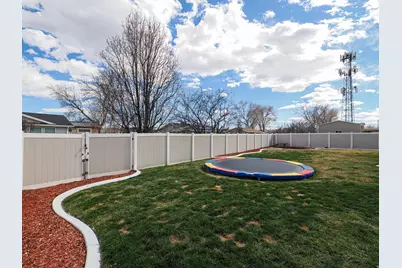 2747 S Hardman Cv, Magna, UT 84044 - Photo 7