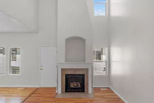 909 E Rosebud Ct, Draper, UT 84020 - Photo 9