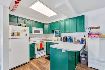 1273 N Riverside Ave W #6, Provo, UT 84604 - Photo 9