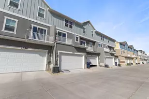 1056 W Painted Horse Ln, Bluffdale, UT 84065 - Photo 19