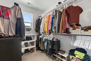 1056 W Painted Horse Ln, Bluffdale, UT 84065 - Photo 13