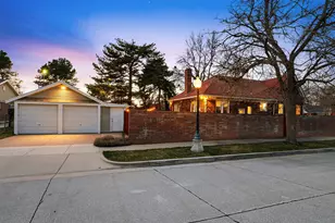 2010 E 2100 S, Salt Lake City, UT 84109 - Photo 3