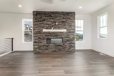 5996 N Fairview Dr, Heber City, UT 84032 - Photo 3