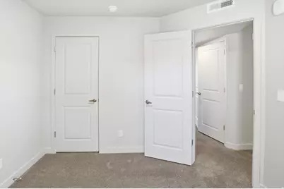 1140 W 950 N #E202, Orem, UT 84057 - Photo 11