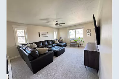 1503 Daylily Cir, Farmington, UT 84025 - Photo 13