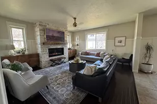 1503 Daylily Cir, Farmington, UT 84025 - Photo 3