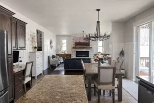 1503 Daylily Cir, Farmington, UT 84025 - Photo 9