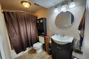 424 N Center St, Salt Lake City, UT 84103 - Photo 11