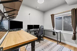 6976 S Kokopelli Ct W, West Jordan, UT 84081 - Photo 21