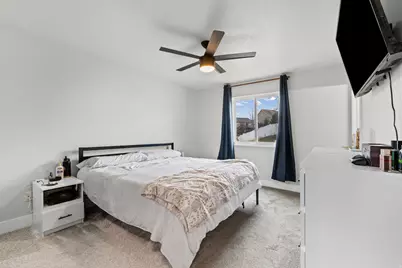 6976 S Kokopelli Ct W, West Jordan, UT 84081 - Photo 13