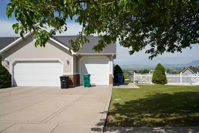 455 N 350 E, Hyde Park, UT 84318 - Photo 31