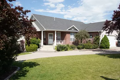 455 N 350 E, Hyde Park, UT 84318 - Photo 1