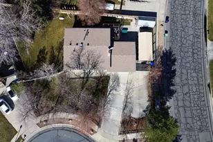 2329 E Woodchuck Cir, Sandy, UT 84093 - Photo 51