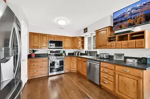 2329 E Woodchuck Cir, Sandy, UT 84093 - Photo 11